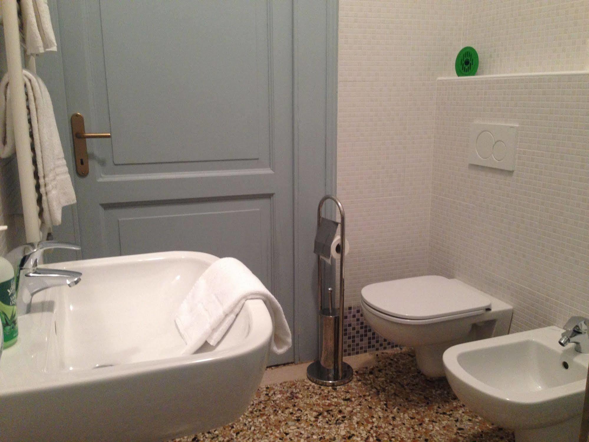 Guest House Loredana Венеция Экстерьер фото
